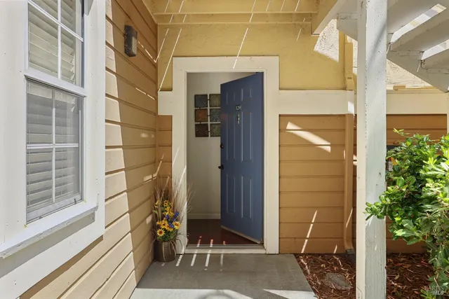 $304,999 | 2915 North Texas Street, Unit 129, Fairfield, CA 94533