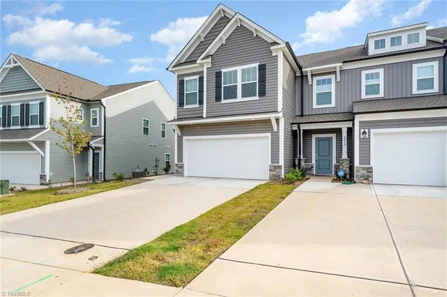 $315,000 | 4023 Aster Pt Court, Pfafftown, NC 27040