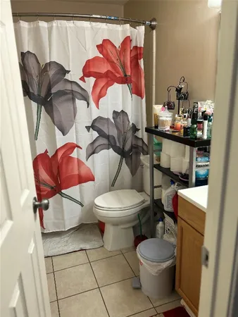 $112,000 | 9700 Leawood Boulevard, Unit 308, Houston, TX 77099