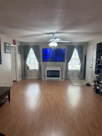 $112,000 | 9700 Leawood Boulevard, Unit 308, Houston, TX 77099