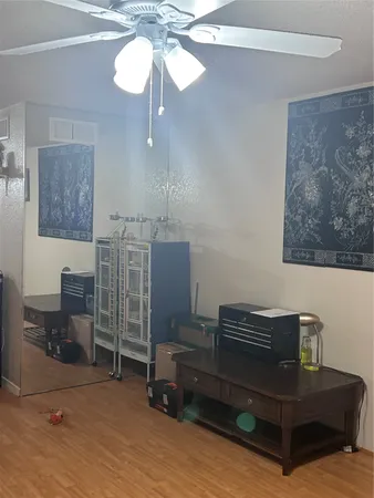 $112,000 | 9700 Leawood Boulevard, Unit 308, Houston, TX 77099