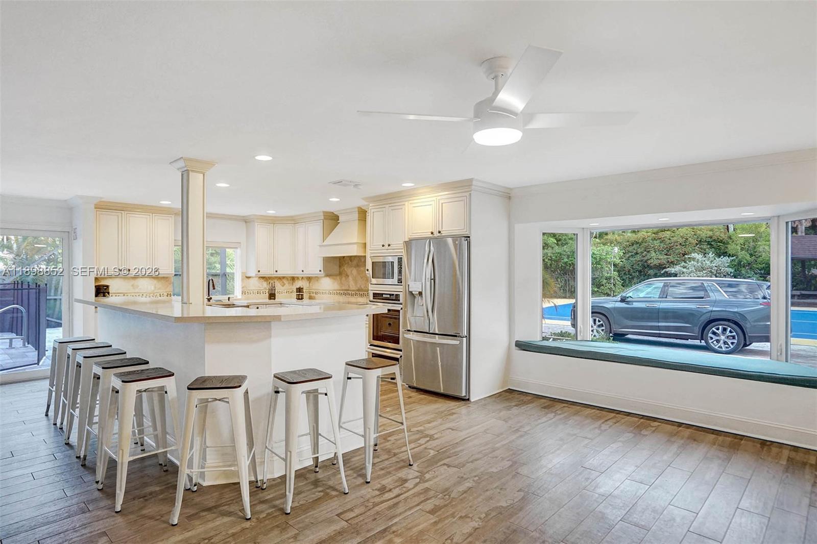 2120 Southwest 28th Way Fort Lauderdale, FL 33312 - Photo 14 of 81