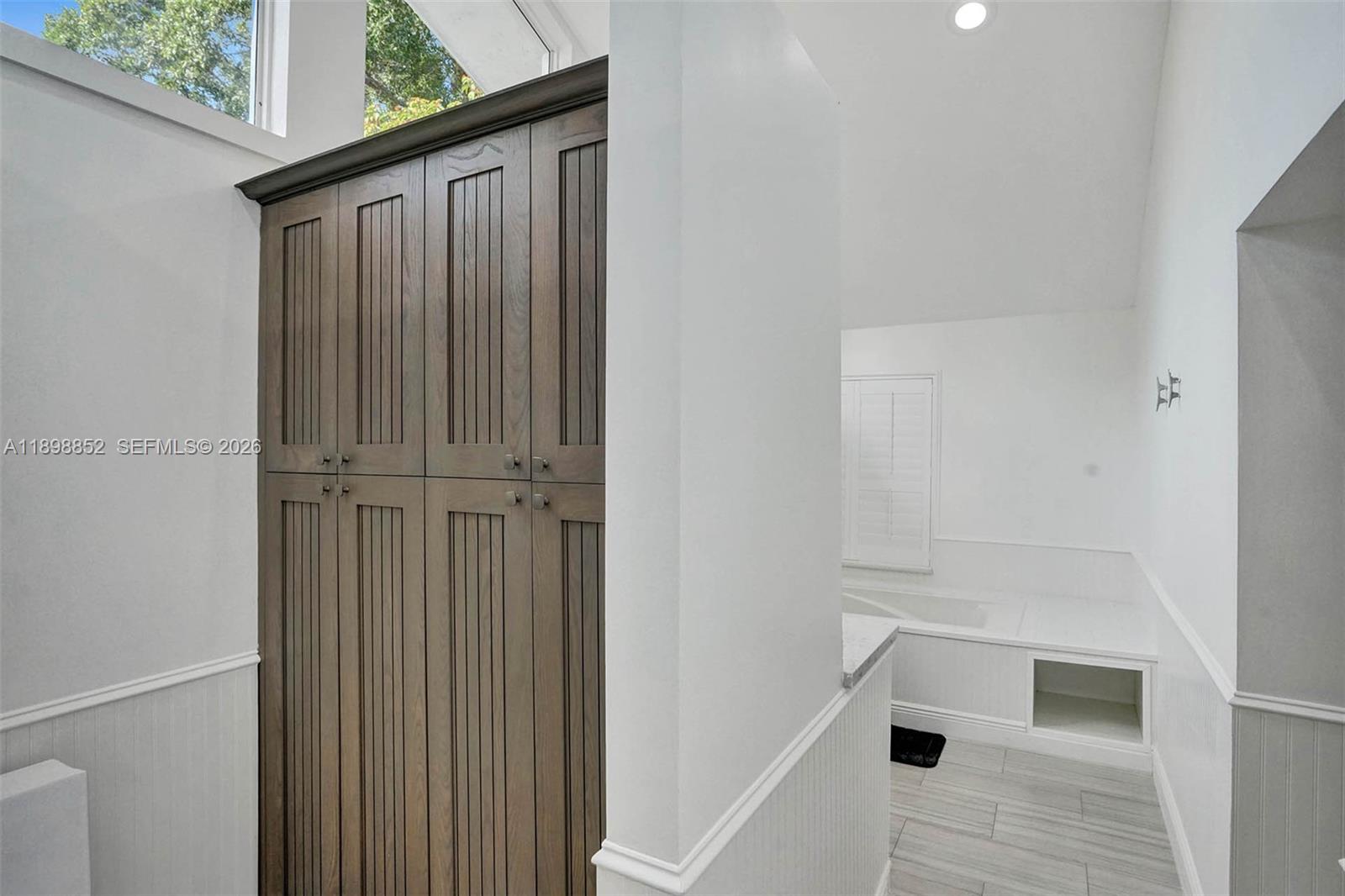 2120 Southwest 28th Way Fort Lauderdale, FL 33312 - Photo 27 of 81