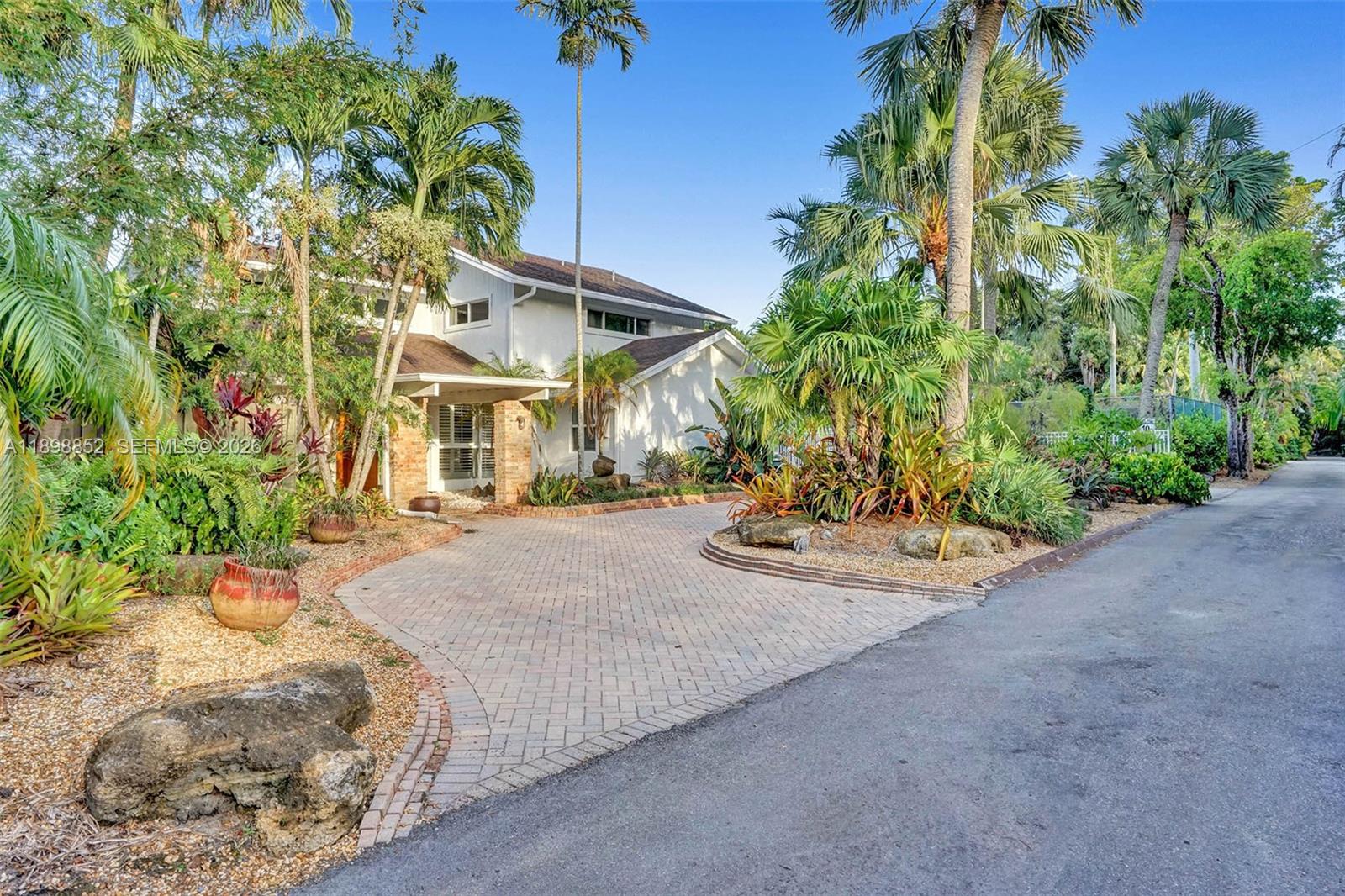 2120 Southwest 28th Way Fort Lauderdale, FL 33312 - Photo 65 of 81