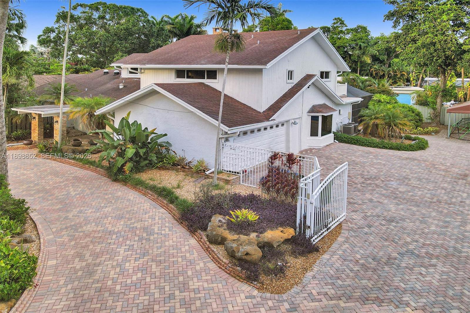 2120 Southwest 28th Way Fort Lauderdale, FL 33312 - Photo 67 of 81