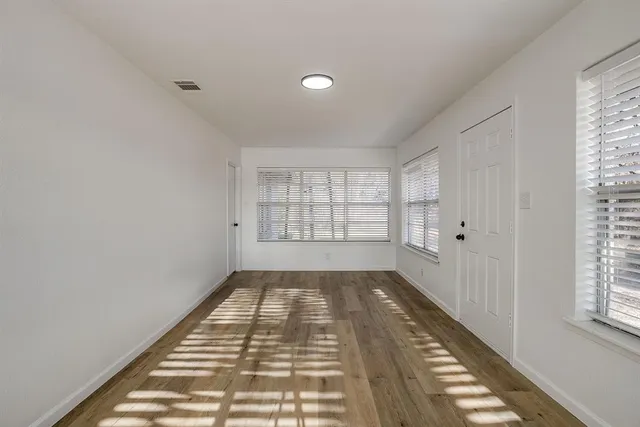 $239,000 | 1501 East Henderson Street, Cleburne, TX 76031