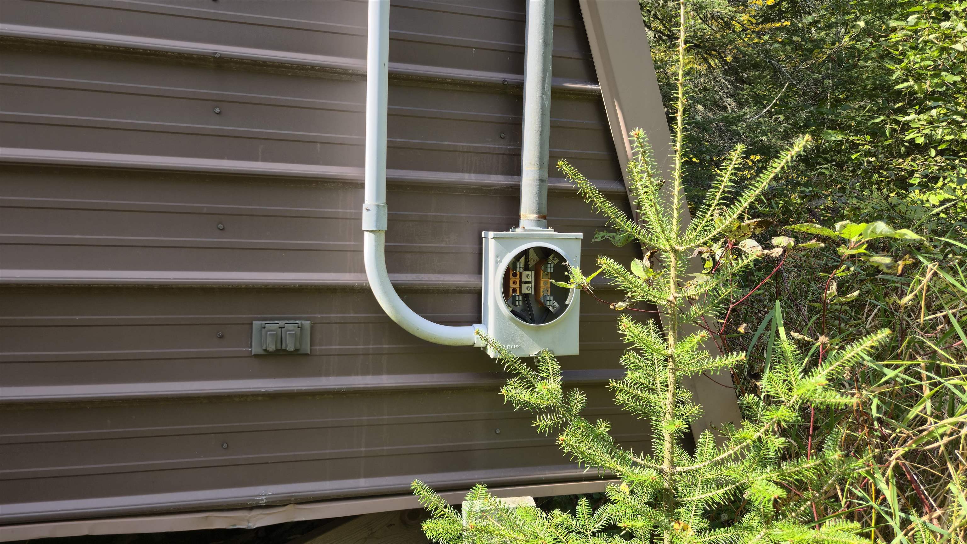 12012 Keyes Road Orr, MN 55771 - Photo 20 of 22 Exterior view of electric meter