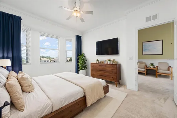 $229,000 | 915 Fairwaycove Lane, Unit 204, Bradenton, FL 34212