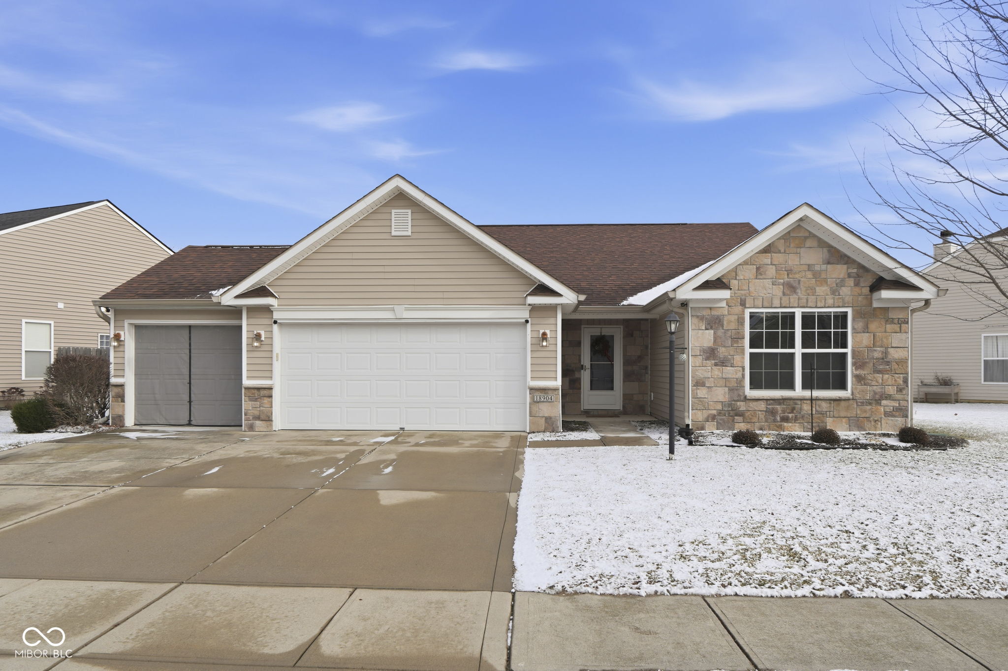 18904 Course View Road Noblesville, IN 46060 - Photo 1 of 40 Gallery Image 1