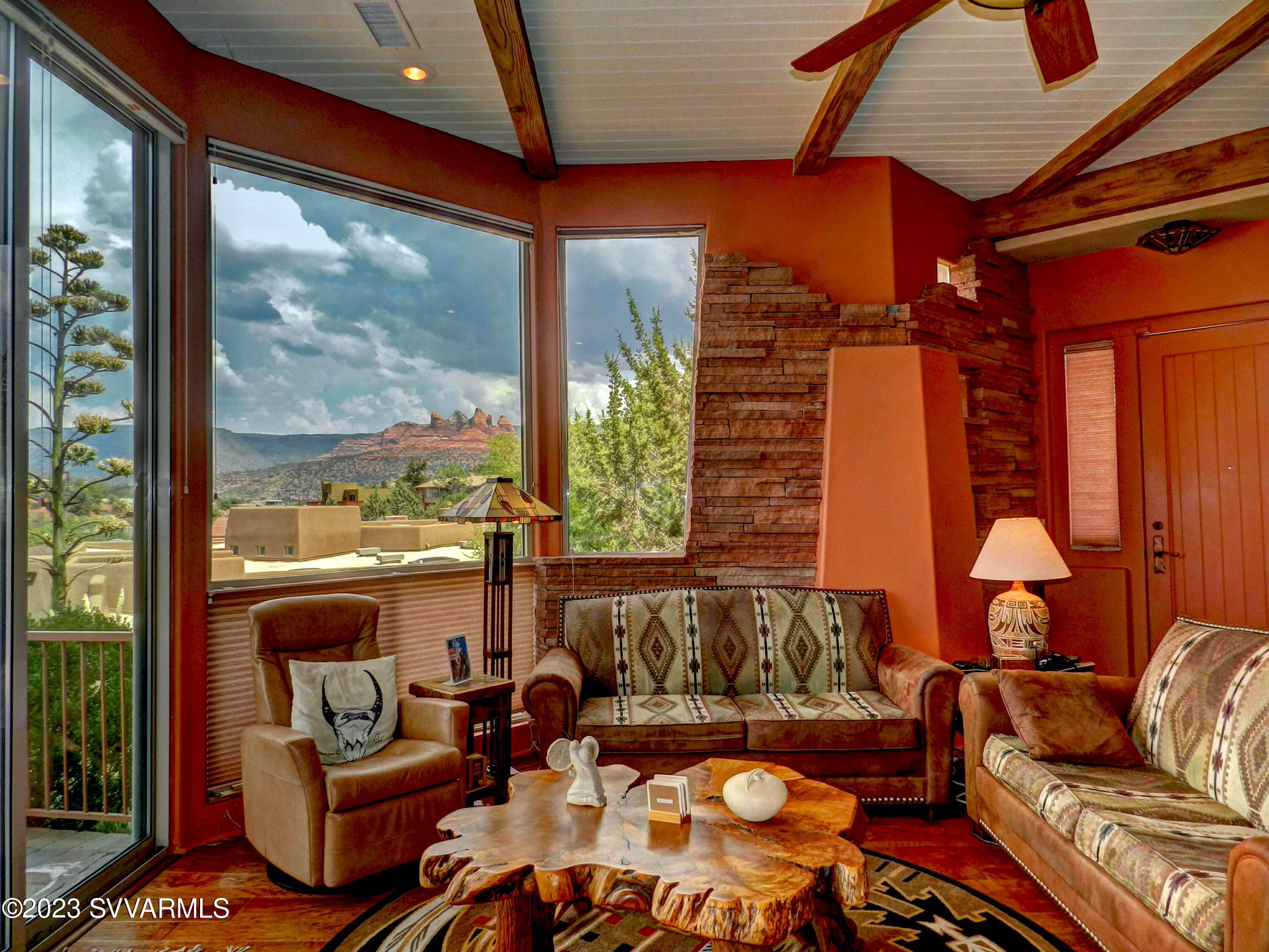 30 Granada Road Sedona, AZ 86336 - Photo 15 of 58 Stacked Stone Accents
