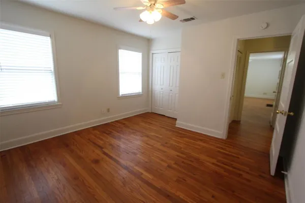 $1,600 | 3224 Sandage Avenue, Fort Worth, TX 76109