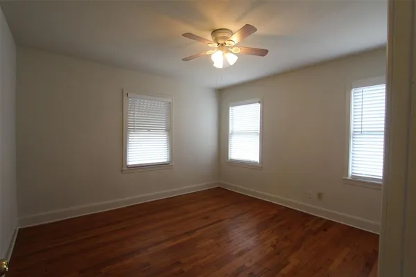 $1,600 | 3224 Sandage Avenue, Fort Worth, TX 76109