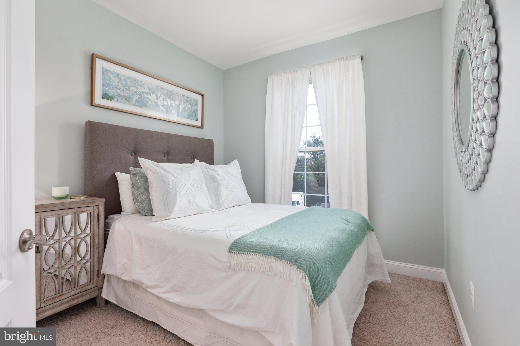 46073 Hall Road Sterling, VA 20166 - Photo 25 of 31 Bedroom 3