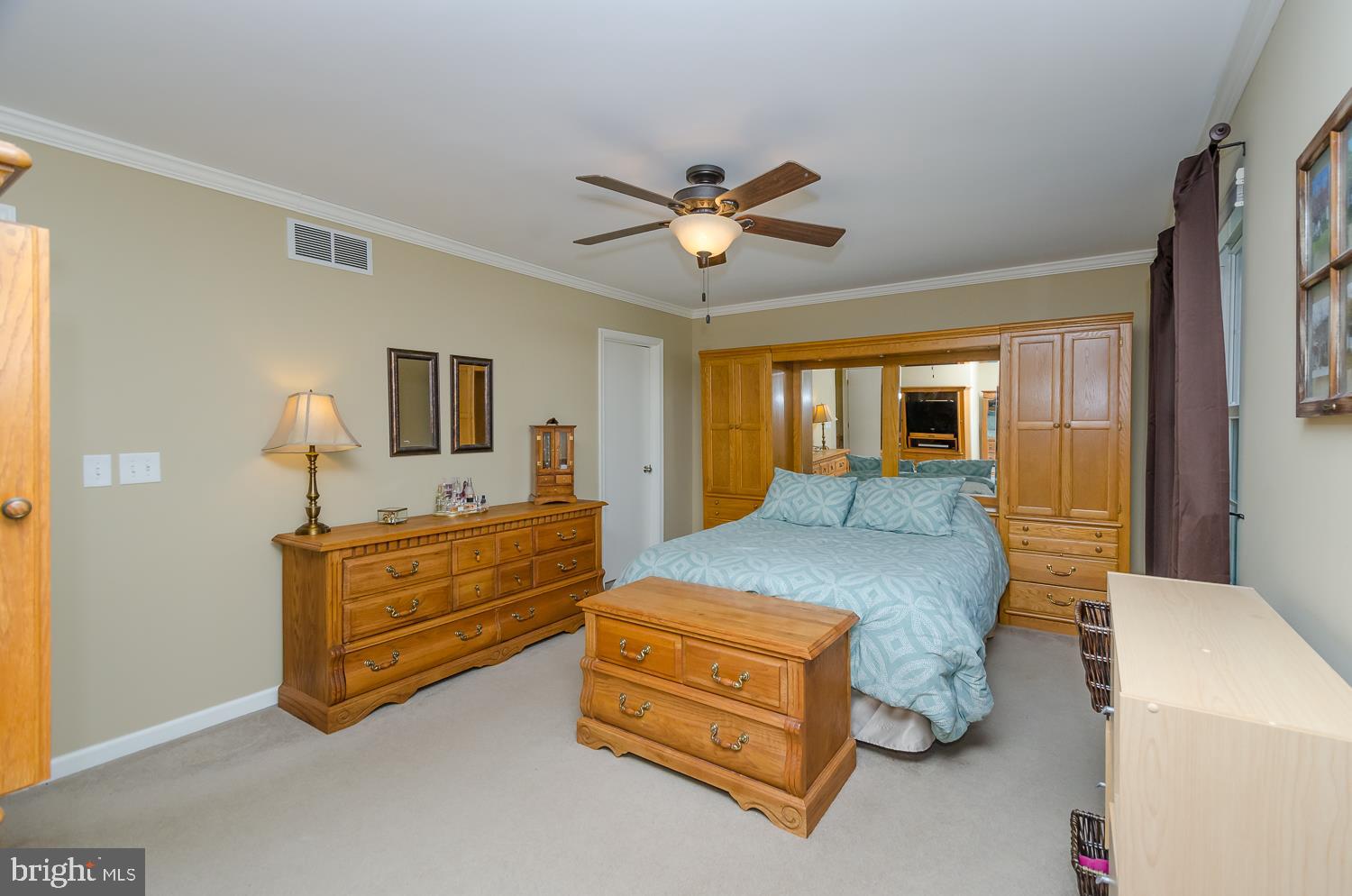 7797 Notley Road Pasadena, MD 21122 - Photo 14 of 30 Master bedroom with walk in closet