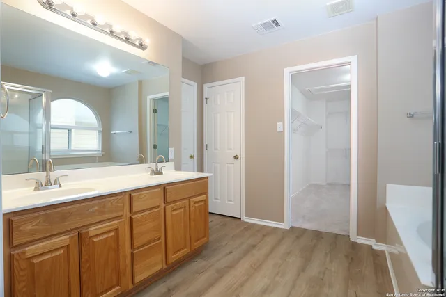 $2,795 | 14514 Redwood Valley, Helotes, TX 78023