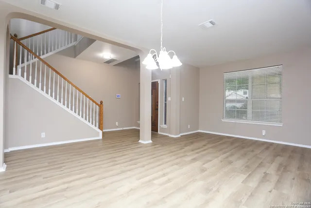 $2,795 | 14514 Redwood Valley, Helotes, TX 78023