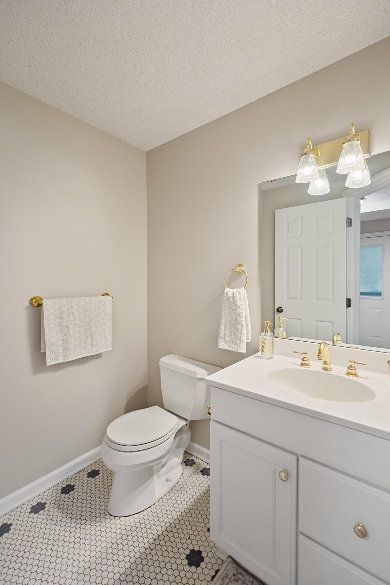 722 7th Street Southwest Rochester, MN 55902 - Photo 28 of 63