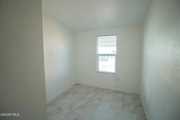 $205,000 | 4444 Avenue R, Palmdale, CA 93552