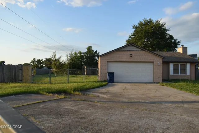 $299,000 | 4043 Woodville Lane, Panama City, FL 32405