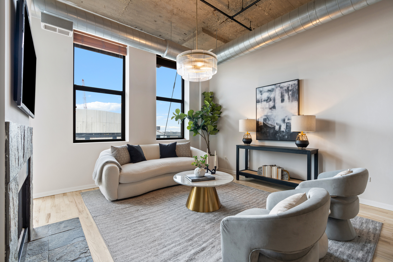 758 North Larrabee Street, Unit 603 Chicago, IL 60654 - Photo 7 of 20