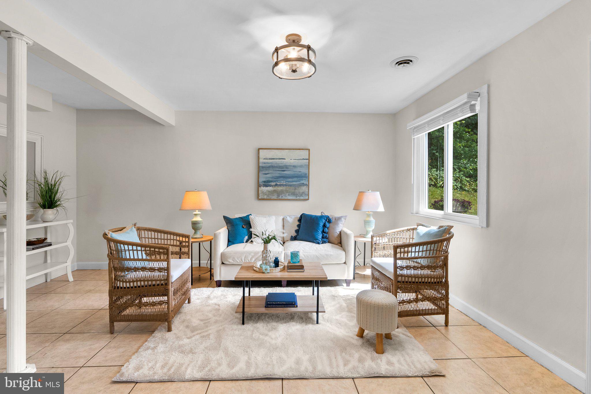 511 Forest Road Riva, MD 21140 - Photo 4 of 44 Bright w/up-to-date palette
