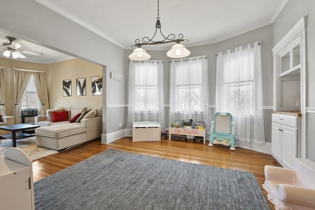 416 Trapelo Road Belmont, MA 02478 - Photo 4 of 24 Gallery Image 4