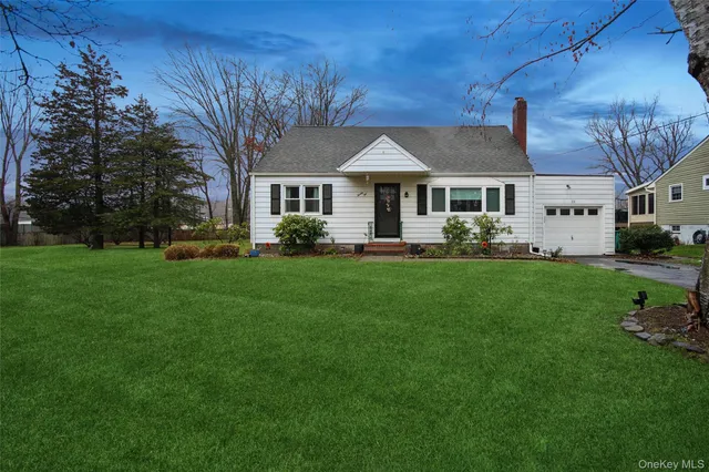 $435,000 | 22 Wendover Drive, Wappingers Falls, NY 12590