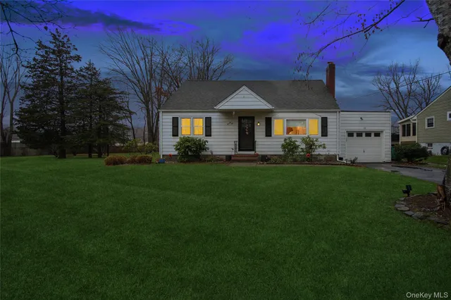 $435,000 | 22 Wendover Drive, Wappingers Falls, NY 12590