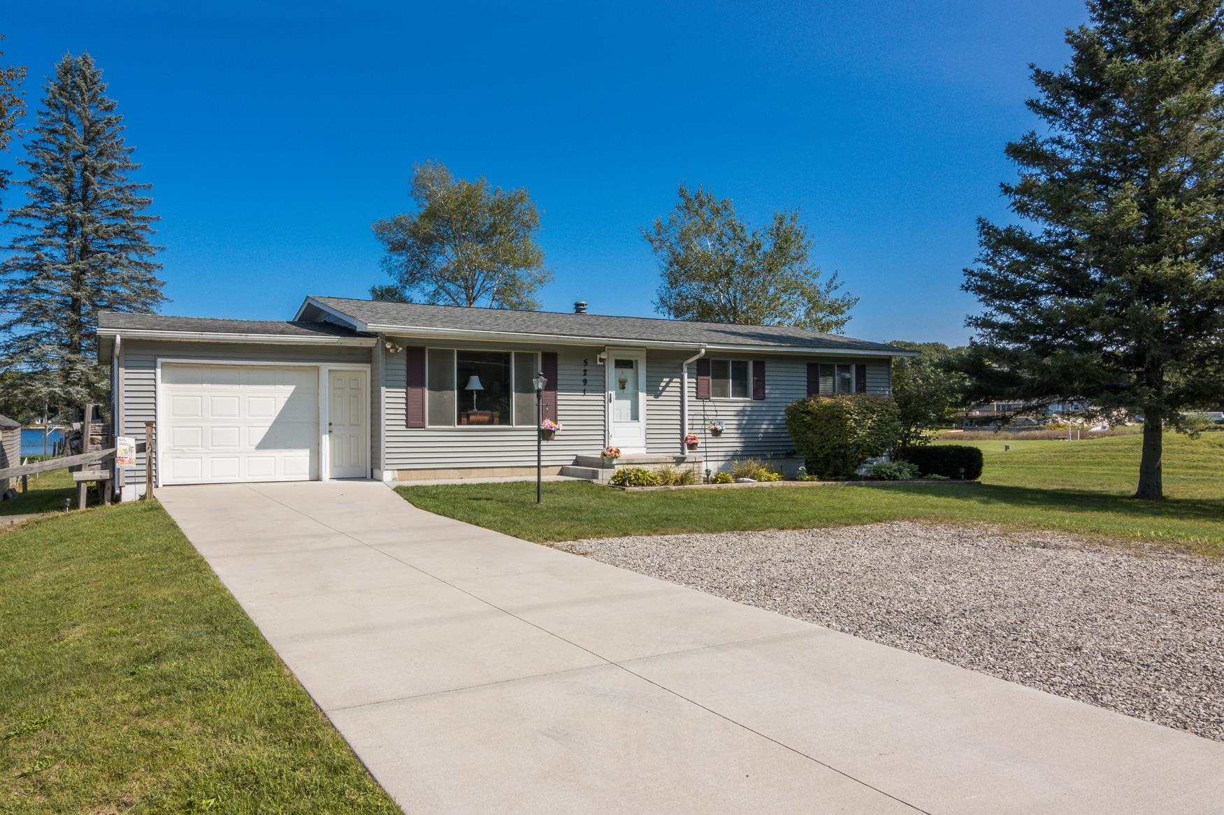 5291 East 32 Road Cadillac, MI 49601 - Photo 7 of 27 Gallery Image 7