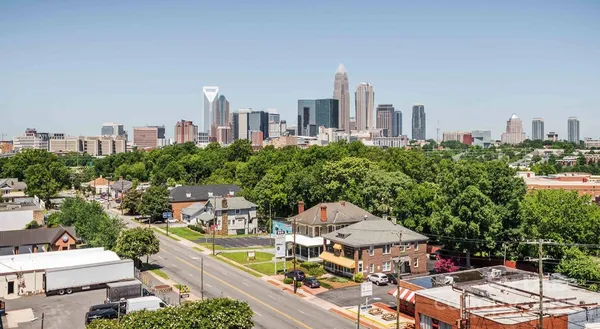 $1,562 | 1000 Central Avenue, Unit A5, Charlotte, NC 28204