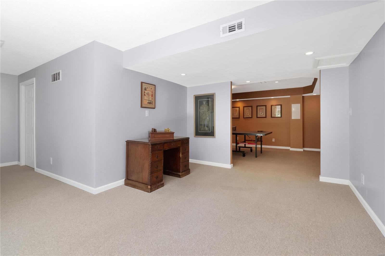 1401 Huntingdon Ridge O'Fallon, IL 62269 - Photo 22 of 39 Gallery Image 22