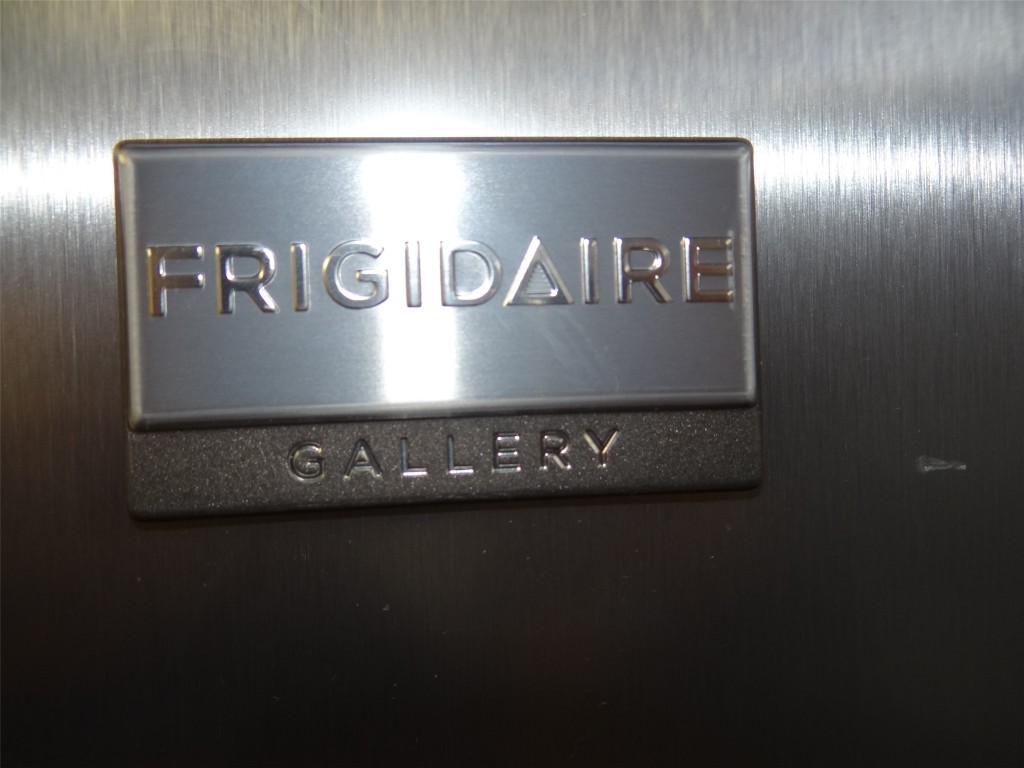 912 East 32nd Street, Unit 103 Austin, TX 78705 - Photo 16 of 27 a view of table