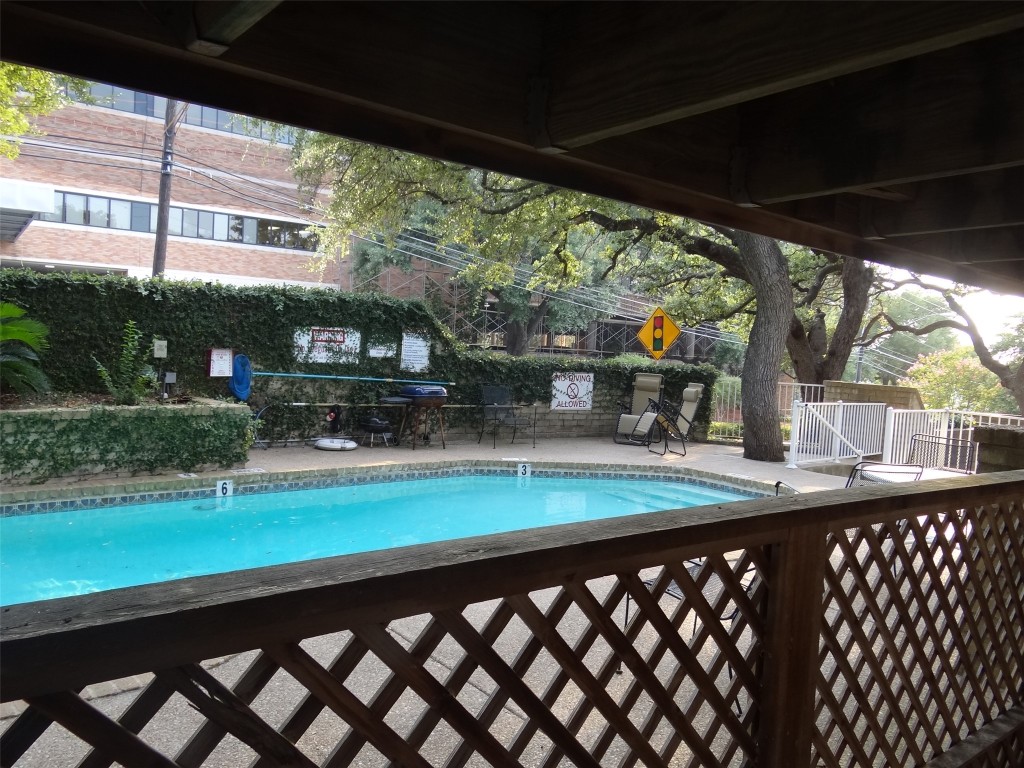 912 East 32nd Street, Unit 103 Austin, TX 78705 - Photo 25 of 27