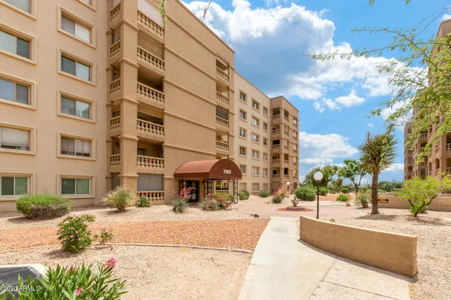 $1,750 | 7960 East Camelback Road, Unit 203, Scottsdale, AZ 85251