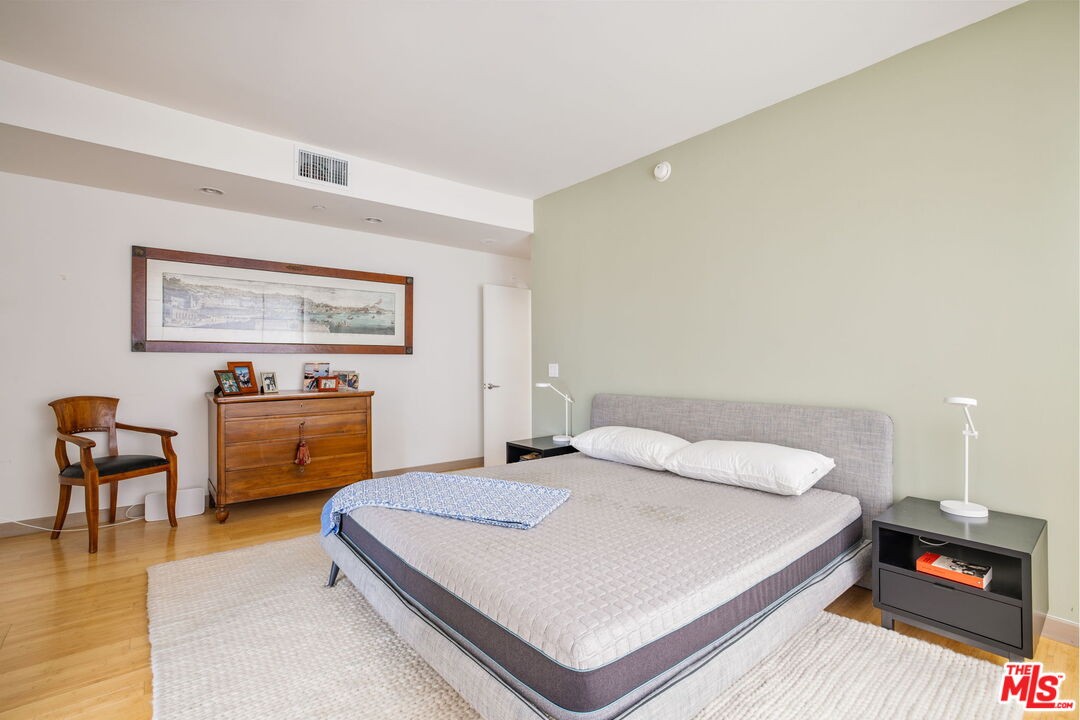 1933 Selby Avenue, Unit 301 Los Angeles, CA 90025 - Photo 18 of 27