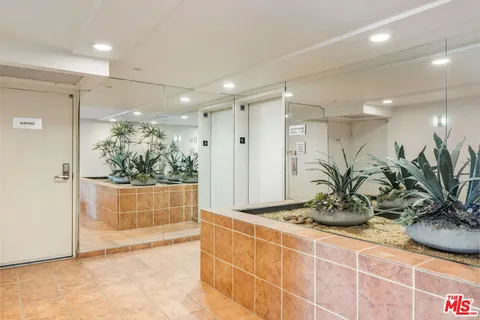 a view of a entryway