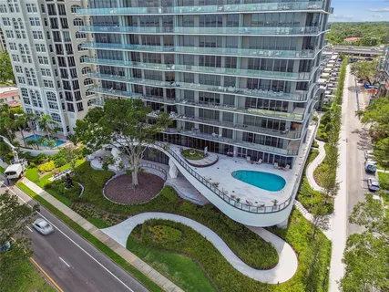 $2,700,000 | 3101 Bayshore Boulevard, Unit 1402, Tampa, FL 33629