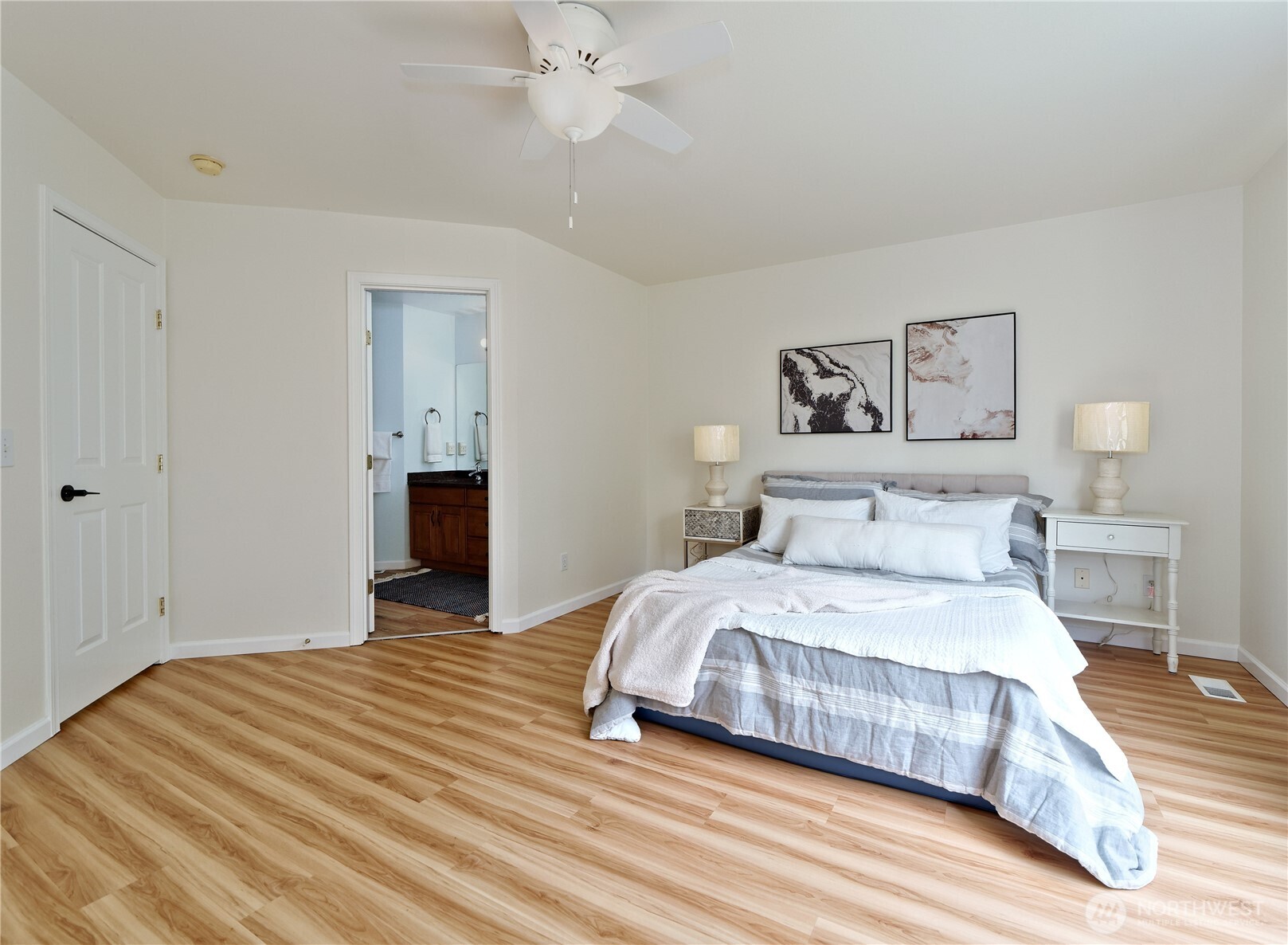 17615 133rd Place Southeast, Unit 17615 Renton, WA 98058 - Photo 21 of 40