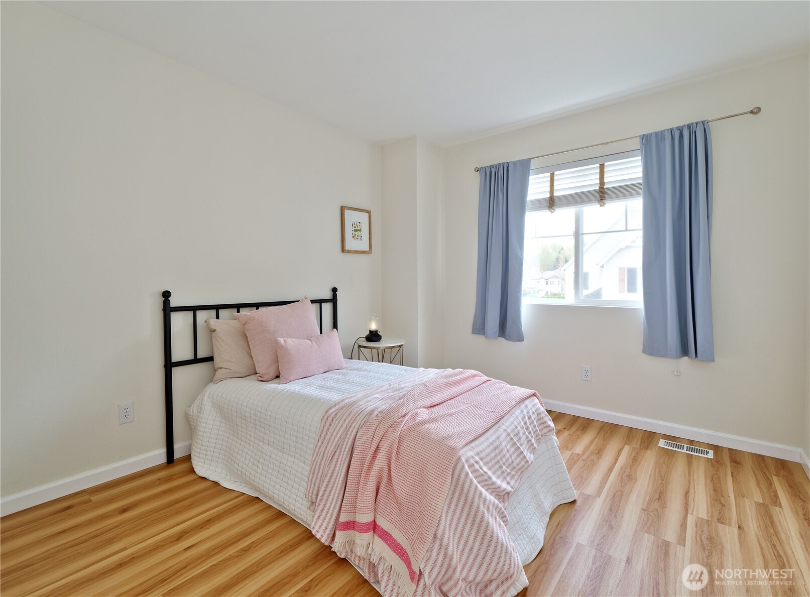 17615 133rd Place Southeast, Unit 17615 Renton, WA 98058 - Photo 23 of 40