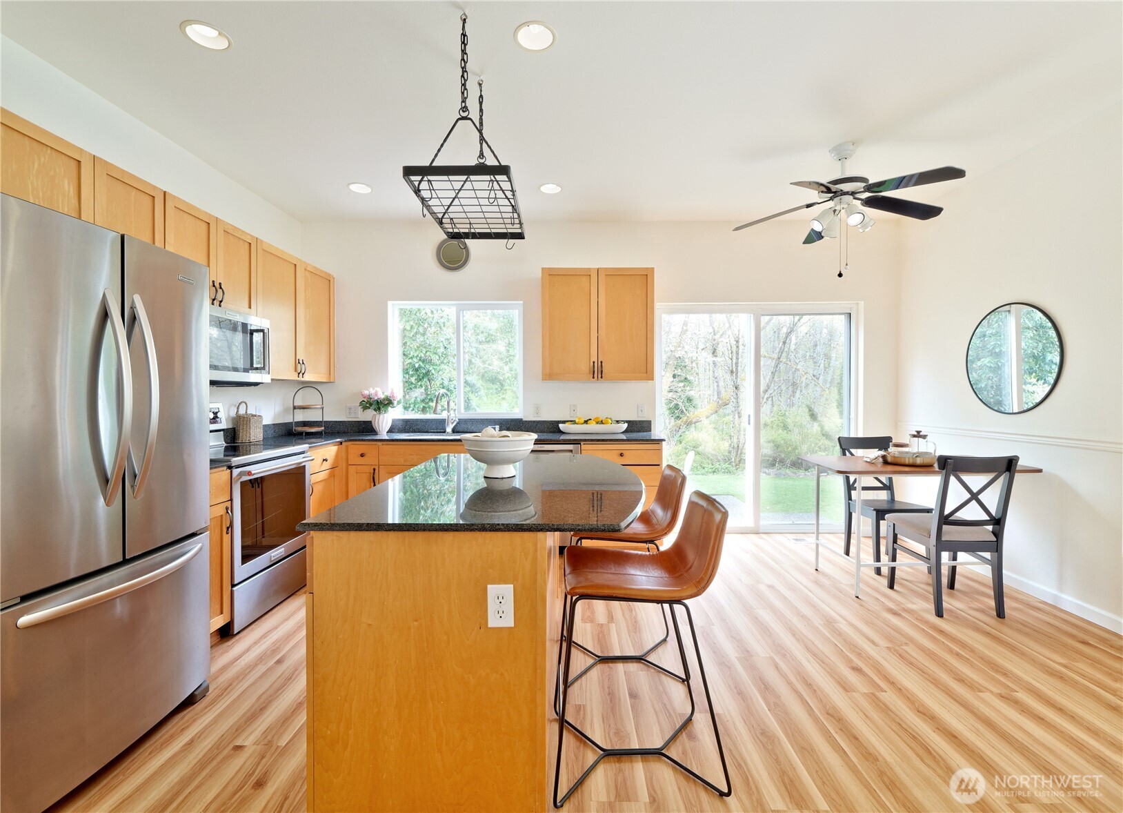 17615 133rd Place Southeast, Unit 17615 Renton, WA 98058 - Photo 6 of 40