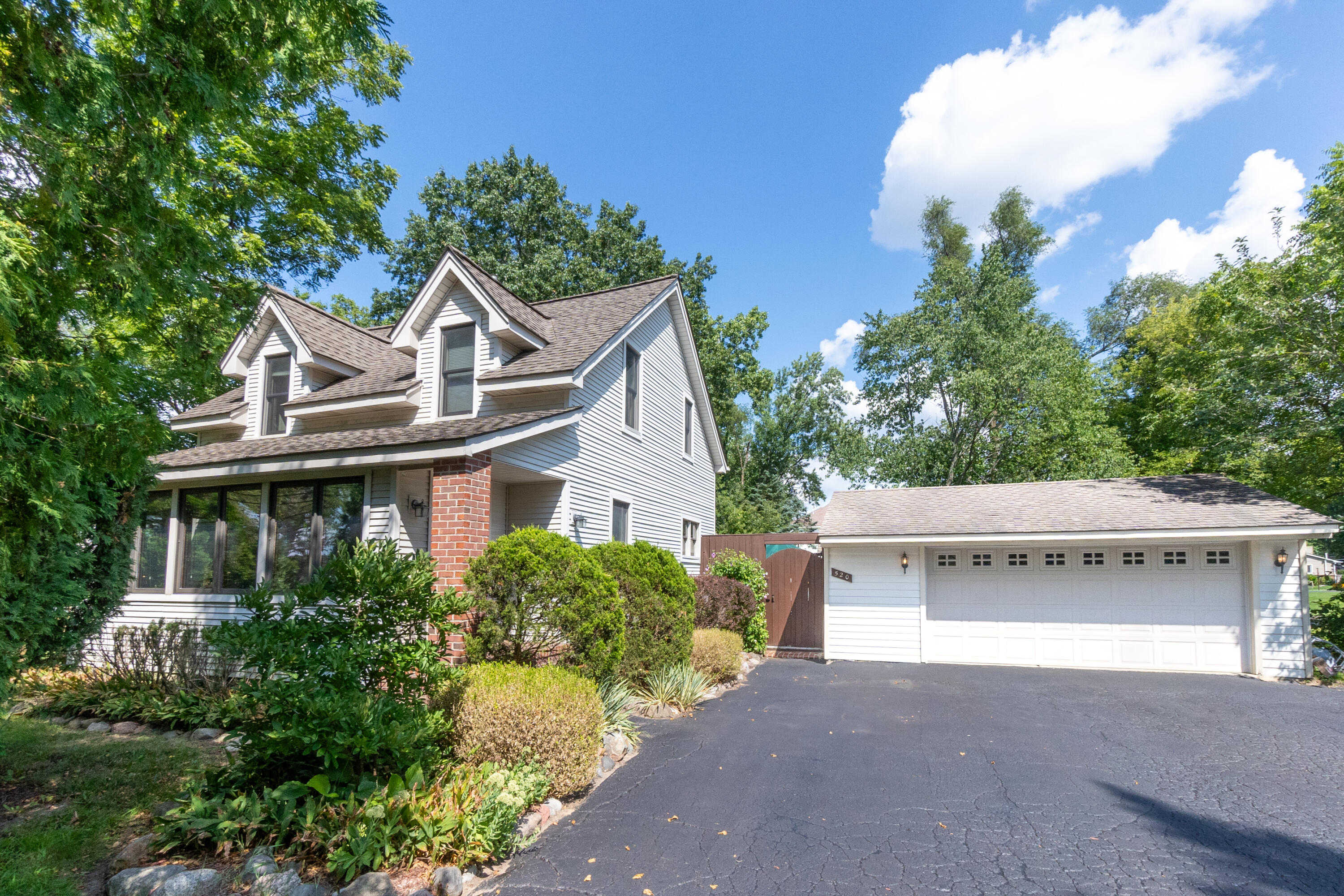 520 Decker Road Walled Lake, MI 48390 - Photo 1 of 56 001_18