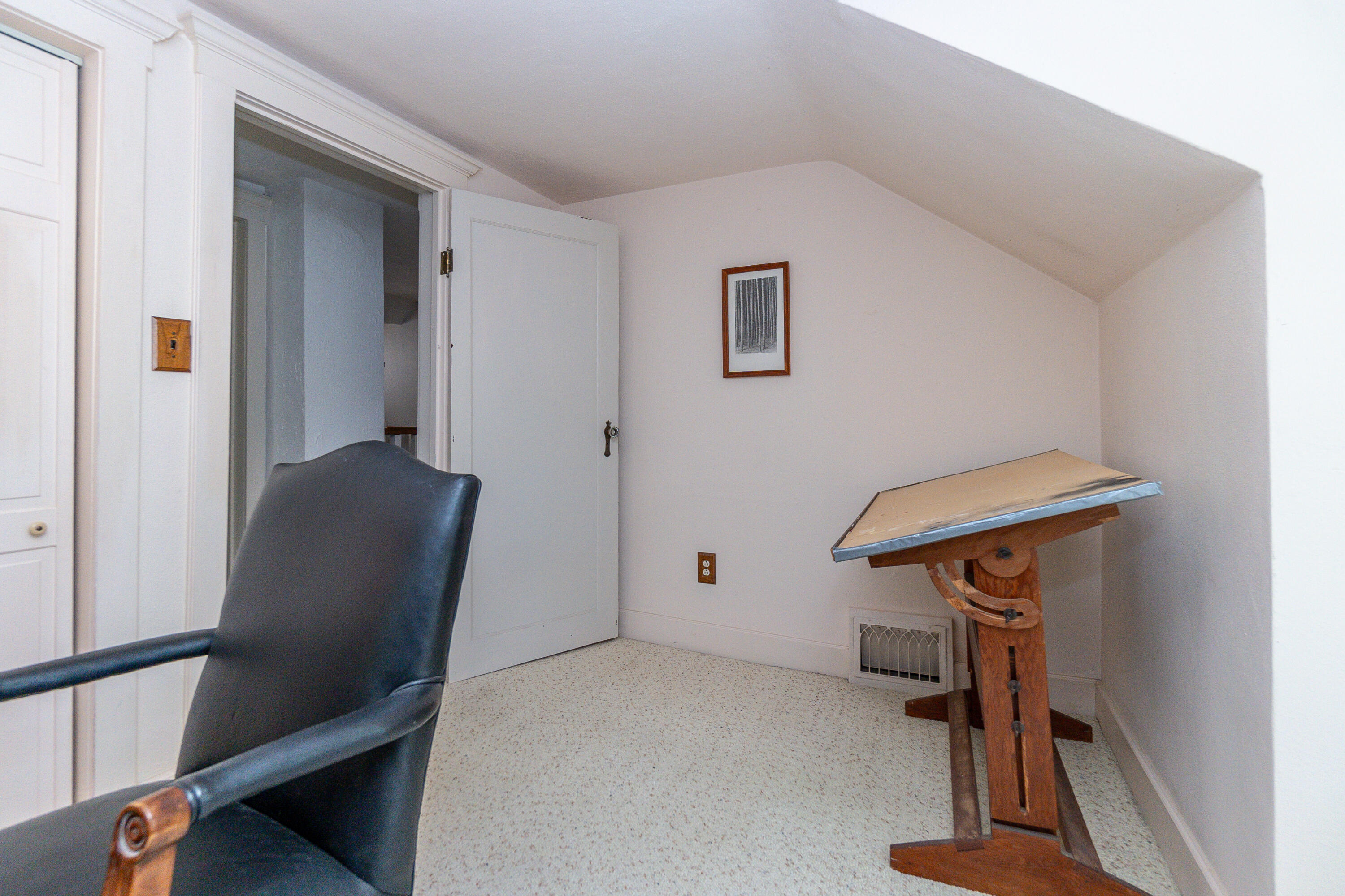 520 Decker Road Walled Lake, MI 48390 - Photo 38 of 56 051_54