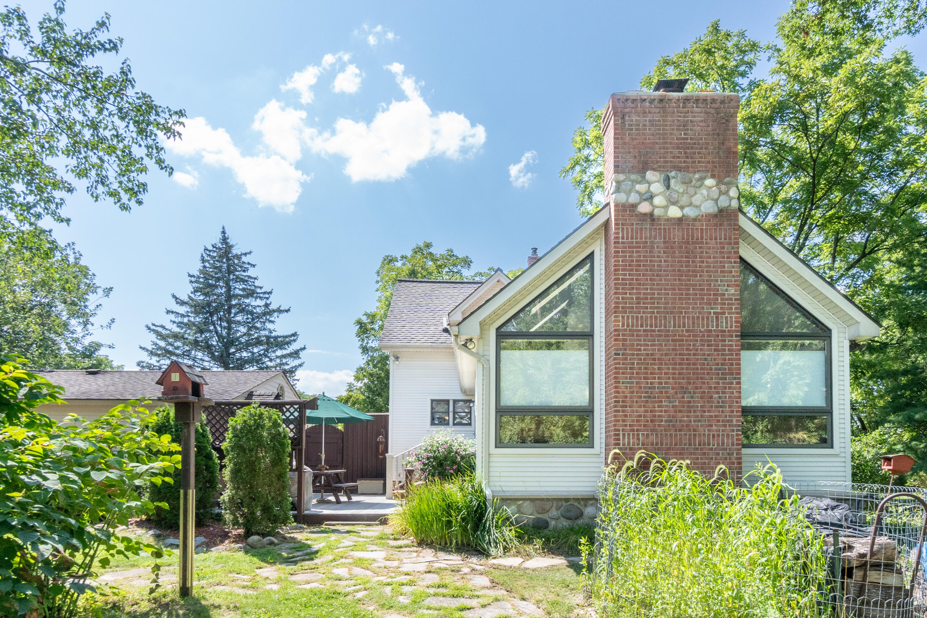 520 Decker Road Walled Lake, MI 48390 - Photo 49 of 56 009_11