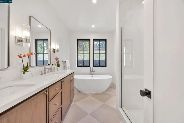 $2,995,000 | 1362 Sunset Loop, Lafayette, CA 94549