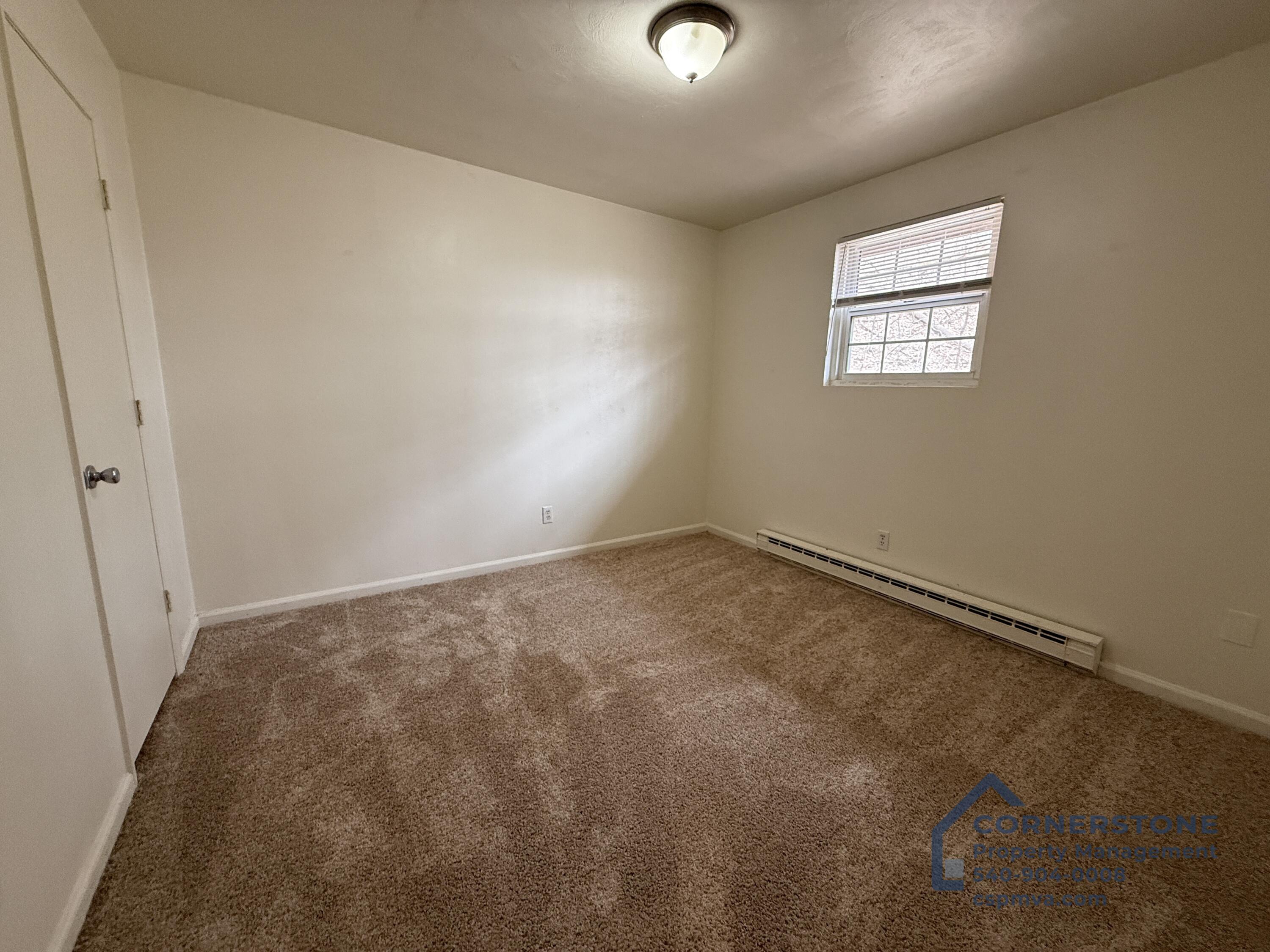 6700 Shingle Ridge Road, Unit 7B Roanoke, VA 24018 - Photo 3 of 11 IMG_0309