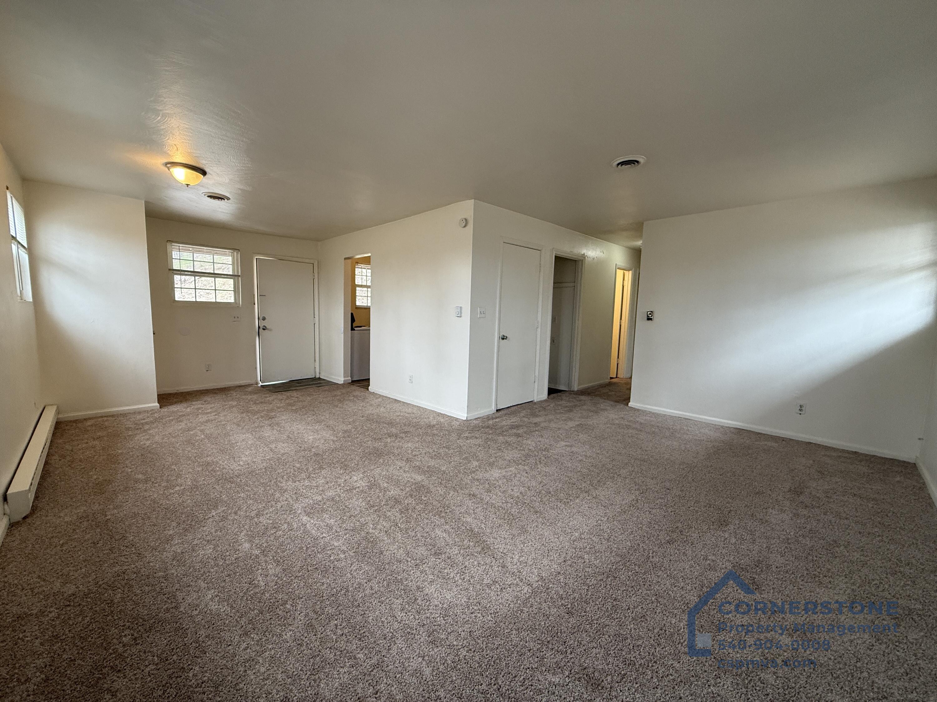 6700 Shingle Ridge Road, Unit 7B Roanoke, VA 24018 - Photo 5 of 11 IMG_0306