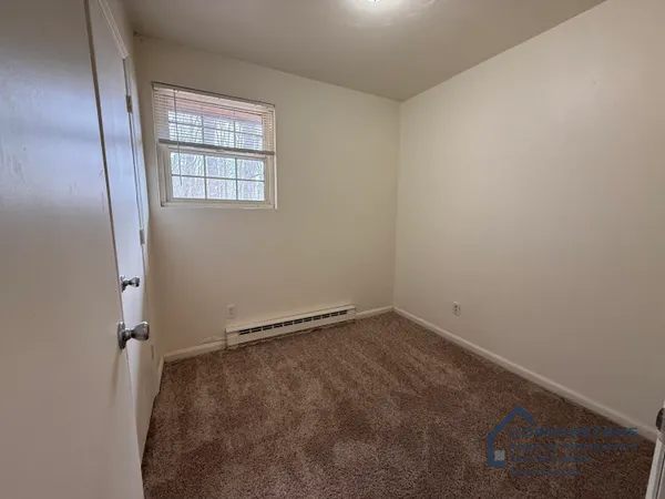 $1,035 | 6700 Shingle Ridge Road, Unit 7B, Roanoke, VA 24018