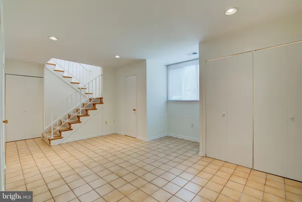 $2,900 | 11008 Saffold Way, Reston, VA 20190