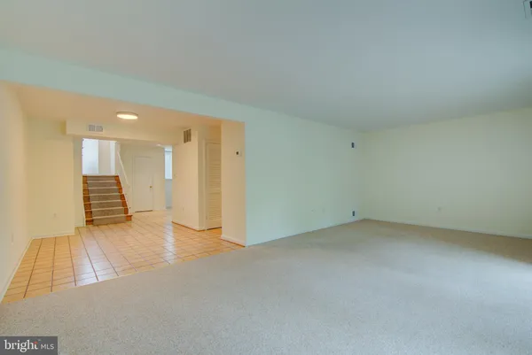 $2,900 | 11008 Saffold Way, Reston, VA 20190