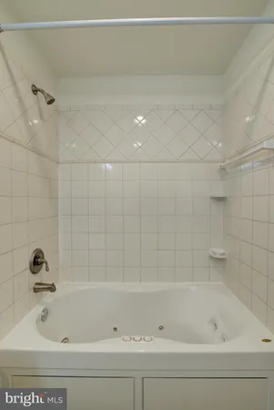 $2,900 | 11008 Saffold Way, Reston, VA 20190